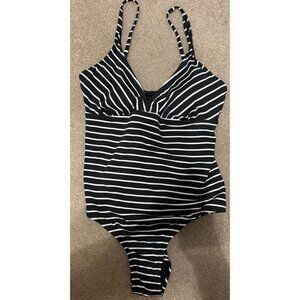 CATALINA NEW Black/White Bra Cups One Piece Swimsuit Sz 16-18 XL